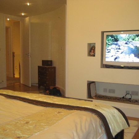 Tali'S House Hotel Londra Esterno foto